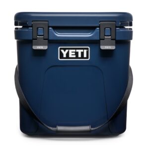 Yeti Roadie 24 in Navy