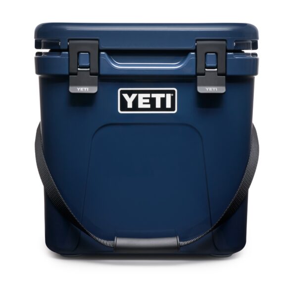 Yeti Roadie 24 in Navy