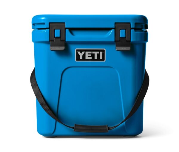 YETI Roadie 24 in Big Wave Blue