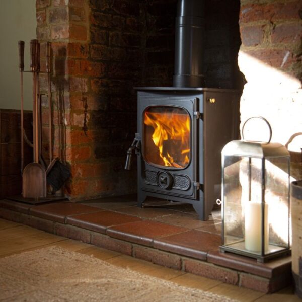 Charnwood Country 4 BLU in Black