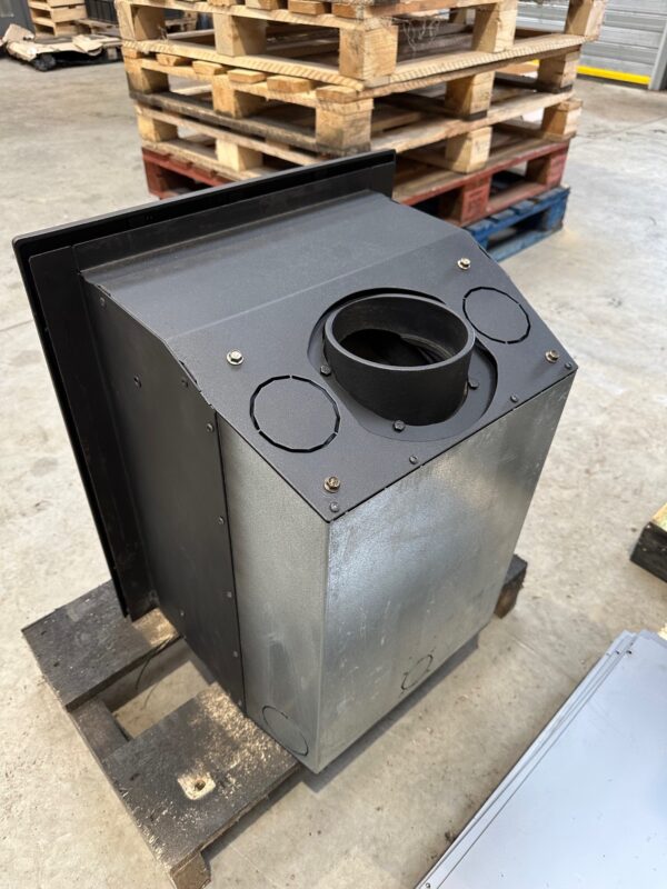 Contura i4 Modern Inset Woodburning Stove in Black (refurbished) (2) £1,250.00