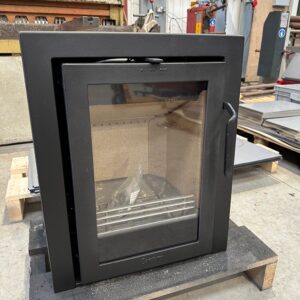 Contura i4 Modern Inset Woodburning Stove in Black (refurbished)